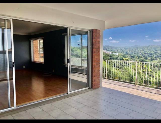 3 BEDROOM SECTIONAL TITLE FOR SALE IN WESTVILLE